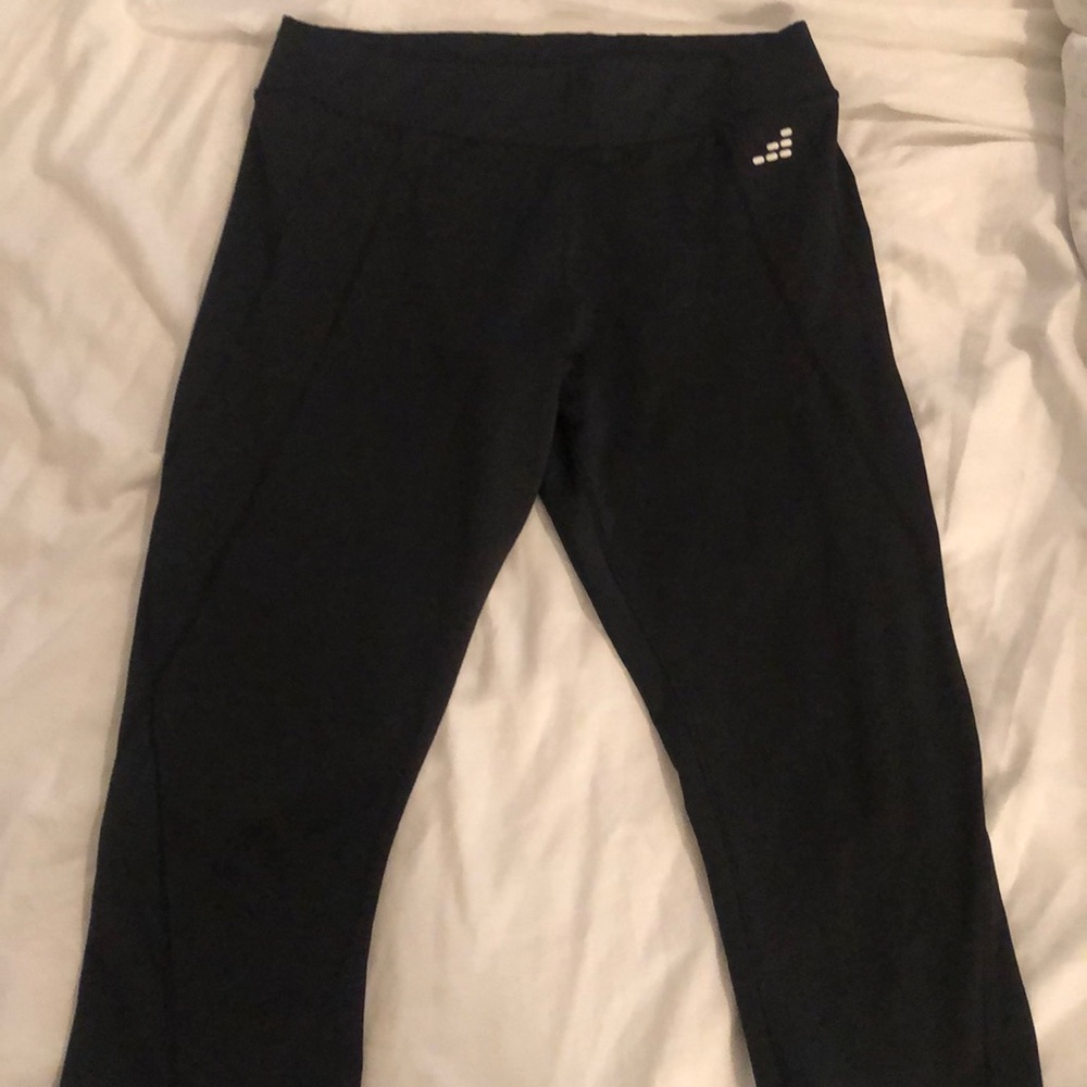 BCG cropped leggings- black